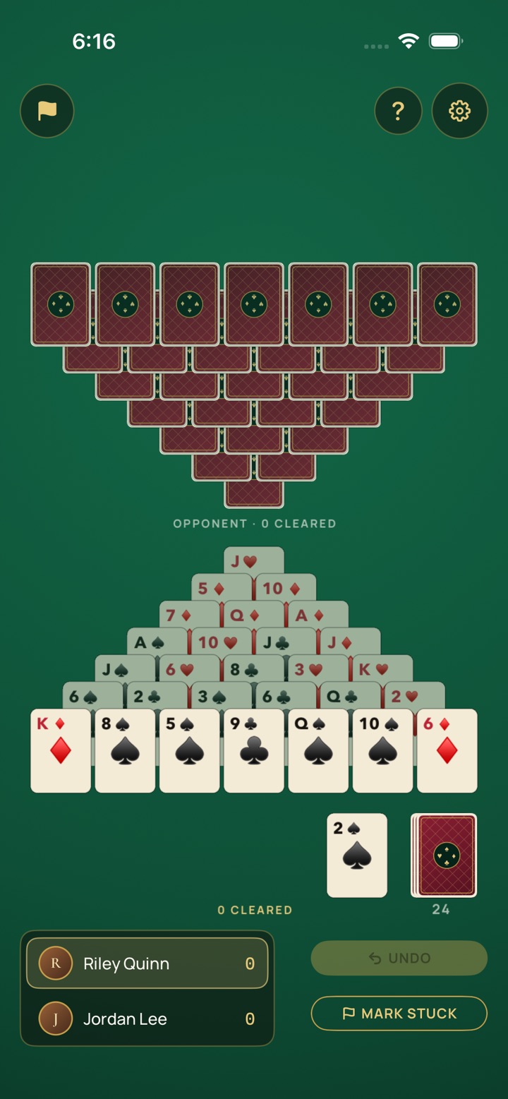 Double Pyramid head-to-head in Shuffle & Roll Online — the opponent's pyramid above your own, with both cleared counts